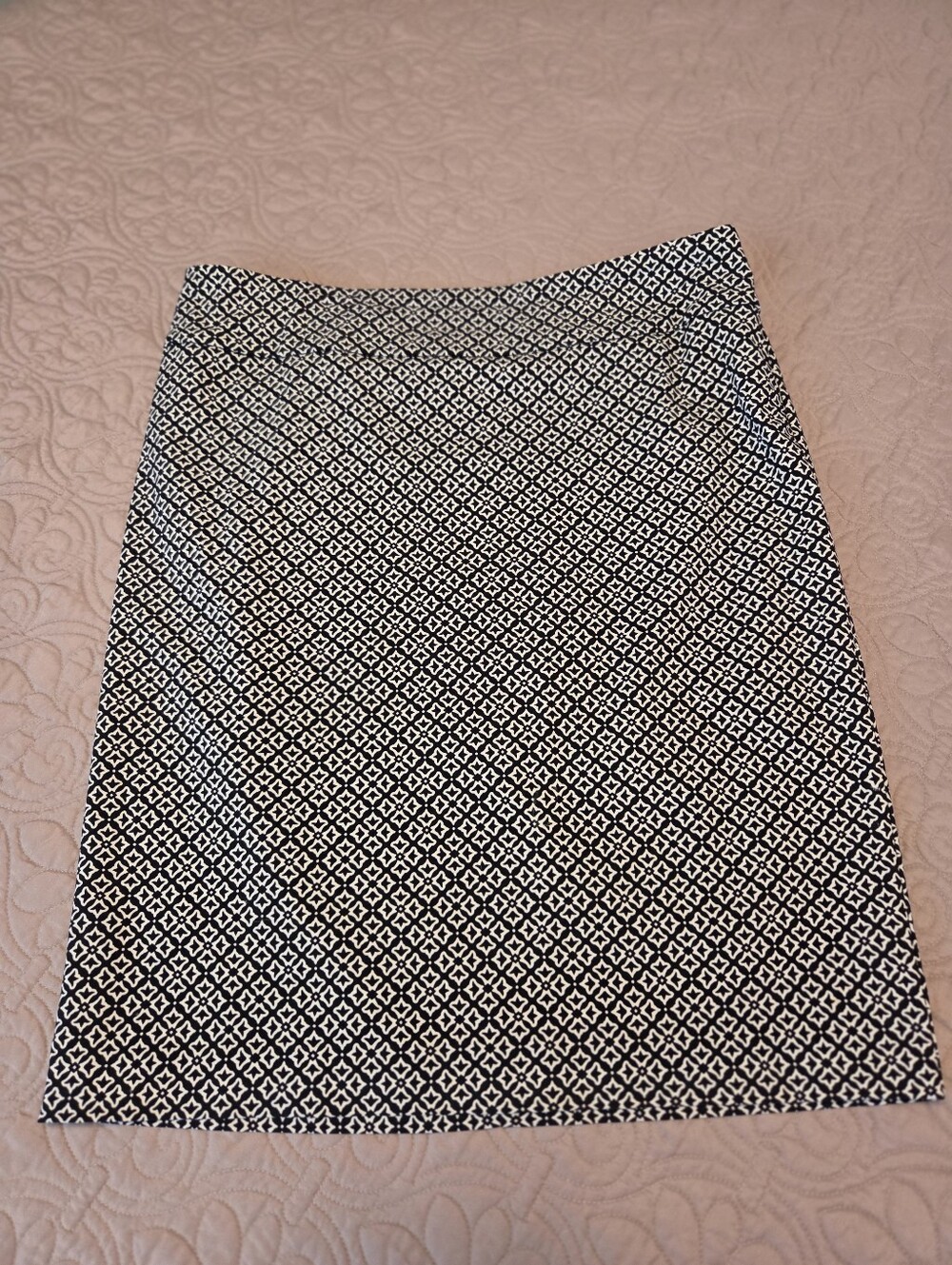 Mario Serrani Geo Skirt Size Large
